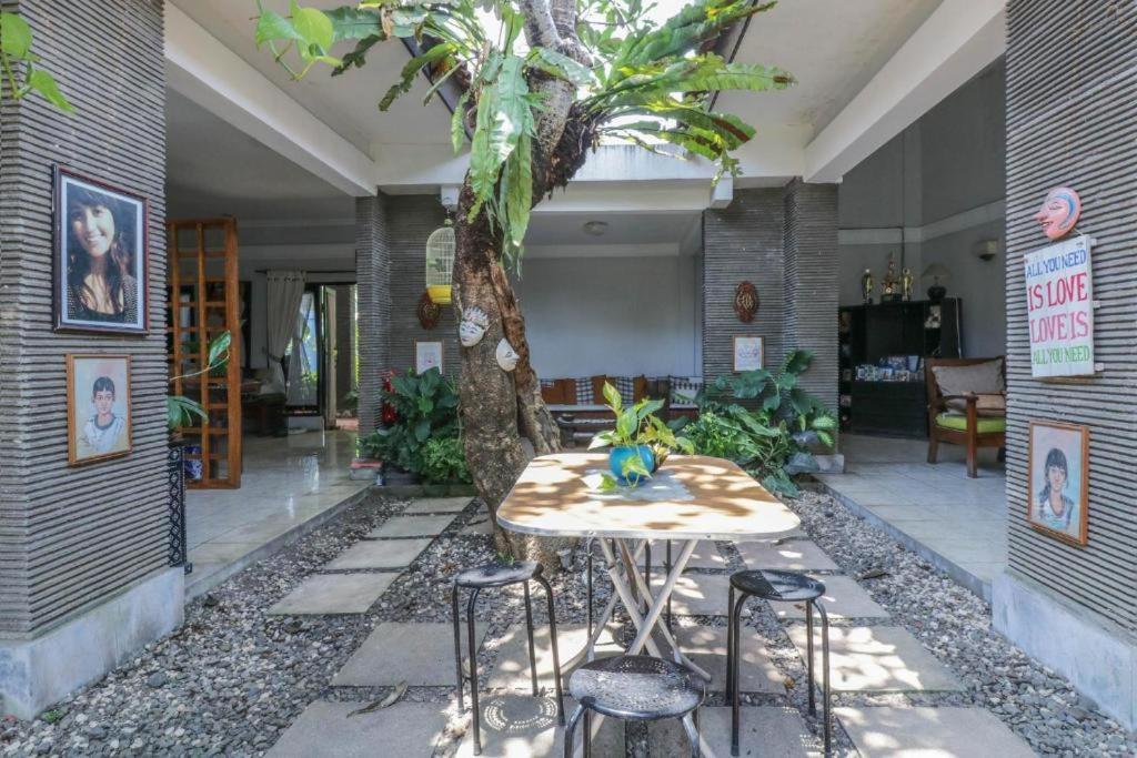 Villa Dende Lombok Tanjungkarang Экстерьер фото