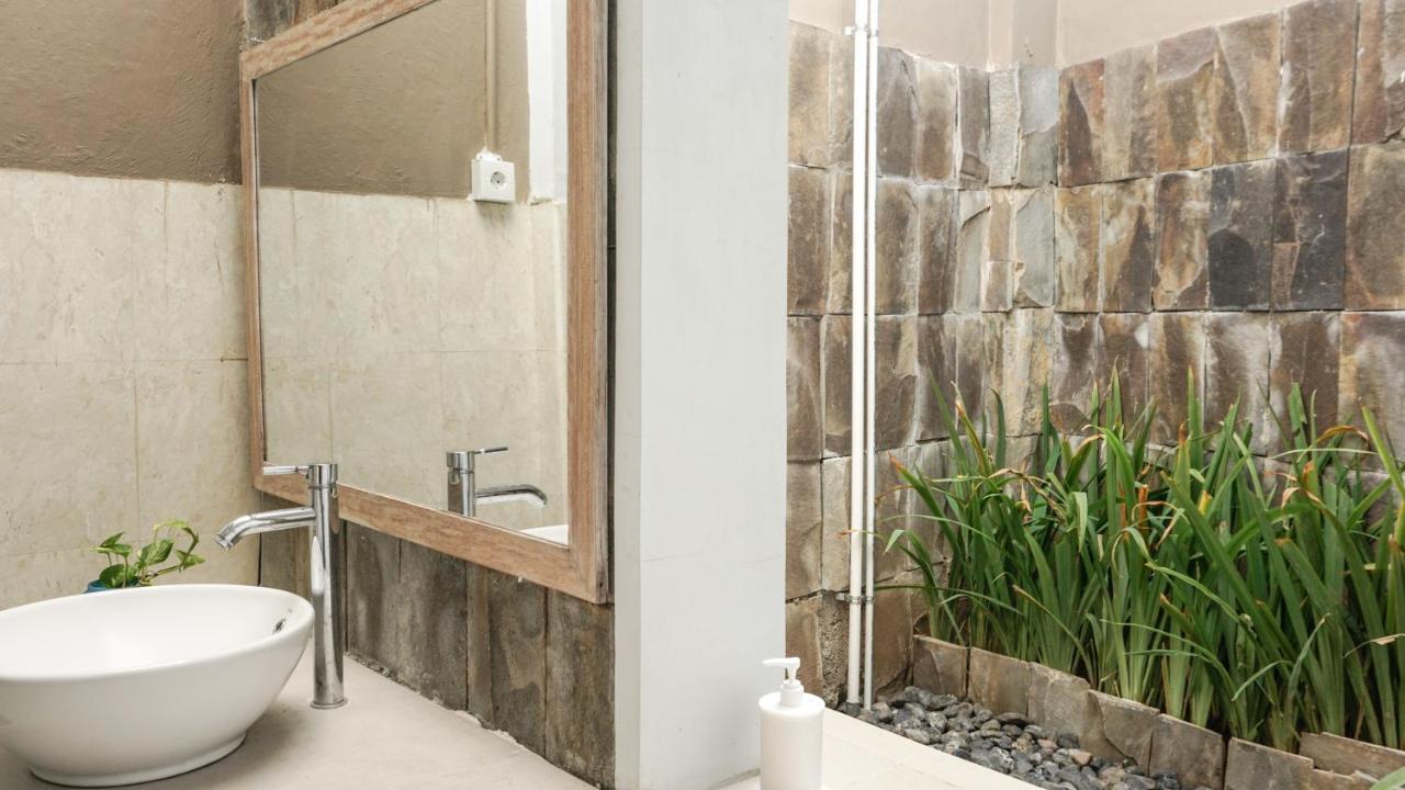 Villa Dende Lombok Tanjungkarang Экстерьер фото
